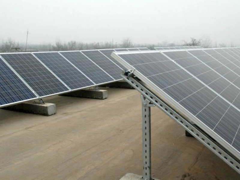 如何对太阳能发电系统进行优化？